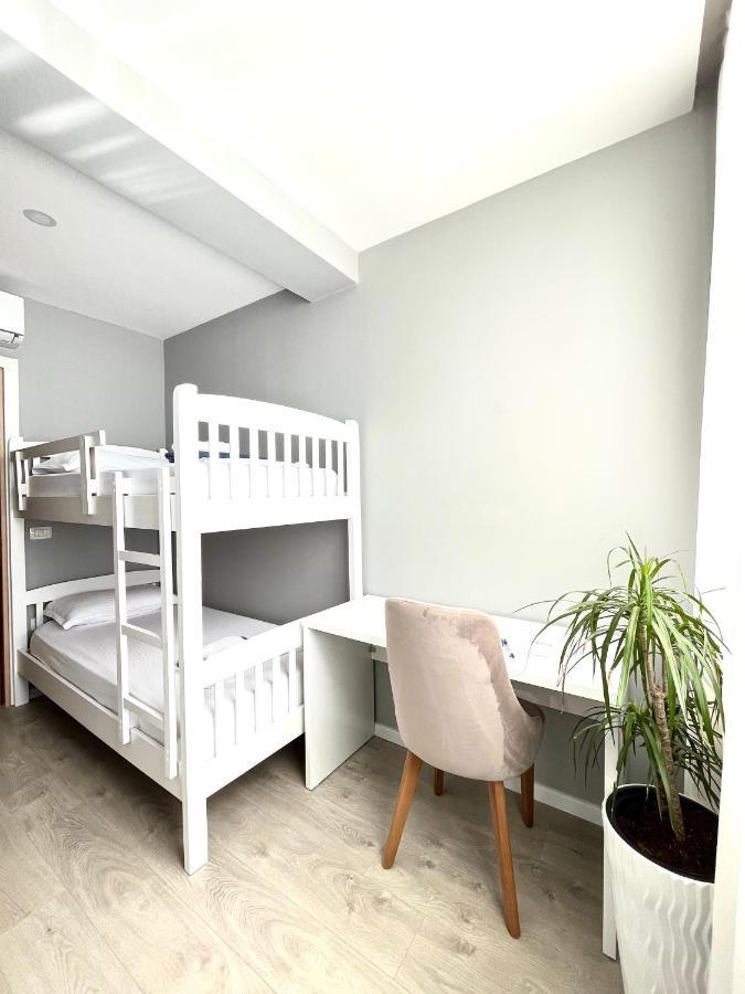 Belix Seaview Apartments ドゥラス エクステリア 写真